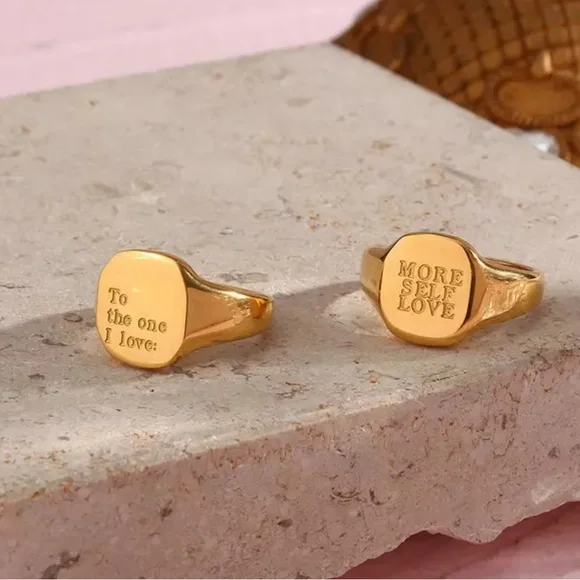 NEW 18K GOLD ENGRAVED LETTER WORD SQUARE MINIMALIST RING, CUTE RING, SHINY RING. - Picture 4 of 7